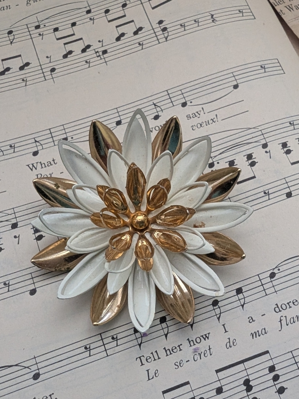 White and Gold Floral Decorative Accent